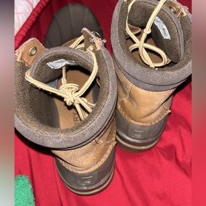 Sperry duck boots